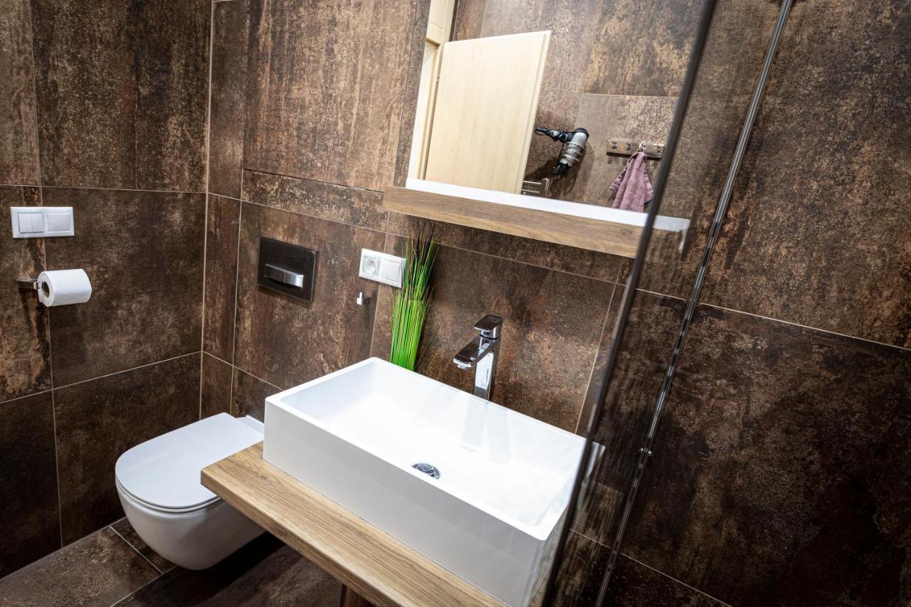 Moderny Apartman Swen S 2 Terasami Tatranská Lomnica Exteriér fotografie